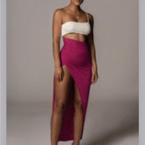 Jluxlabel BERRY ALYCIA HIGH SLIT SKIRT